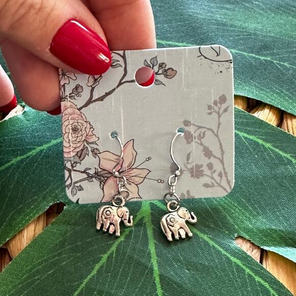 BOGO FREE Elephant Earrings - Picture 1 of 4